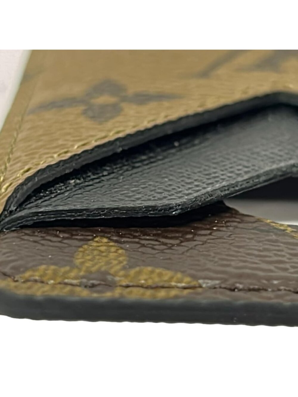 Louis Vuitton Card Case Monogram Reverse Magnet - Picture 7 of 7
